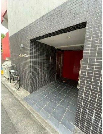 板橋区桜川３丁目の賃貸マンションのエントランス