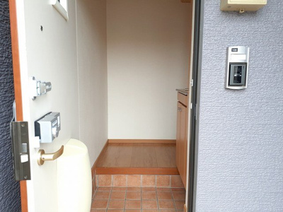 【玄関】 | ピュア・ブリーゼ