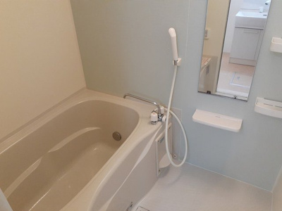 【浴室】 | クレマチスＢ