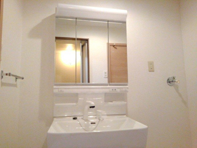 【洗面所】 | シャトーオオツカ