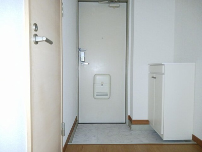 【玄関】 | エリール亀井