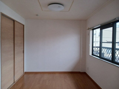 【内装】 | エリール亀井