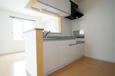 【キッチン】 | サンレミＢ