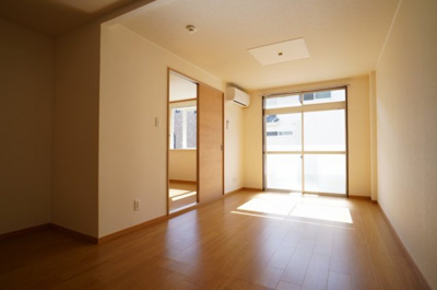 【居間・リビング】 | ハイツランビニオン