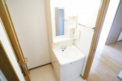 【洗面所】 | あづまハイツ