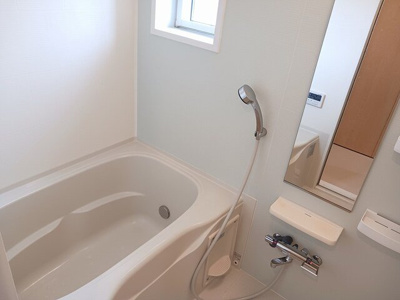 【浴室】 | サンライズガーデン　Ｆ