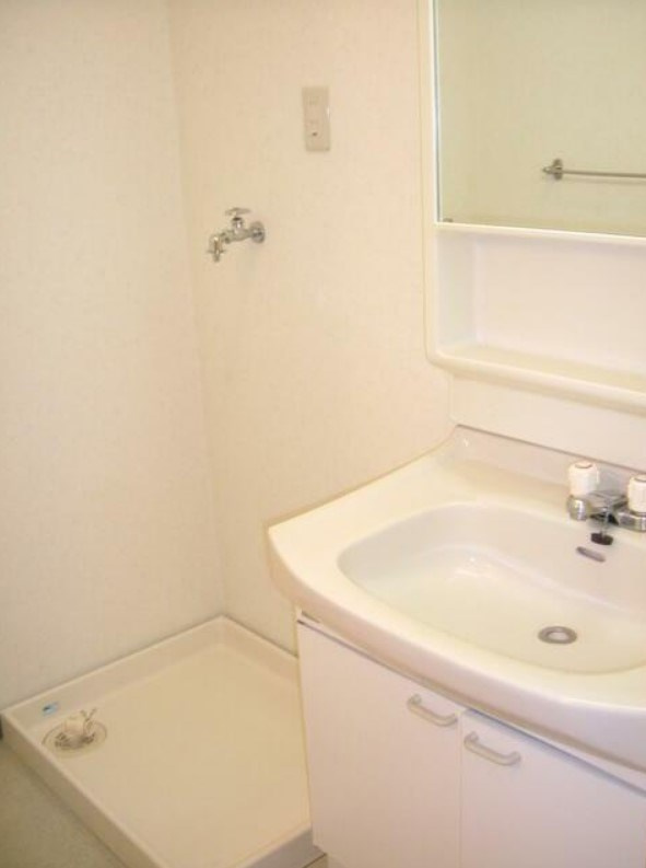 ヒルズ藤の独立洗面台