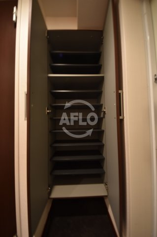 プランドール江戸堀の玄関|プランドール江戸堀　下駄箱