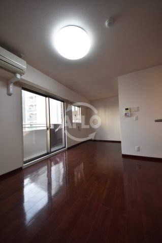 プランドール江戸堀の居間・リビング|プランドール江戸堀　リビング・ダイニングスペース