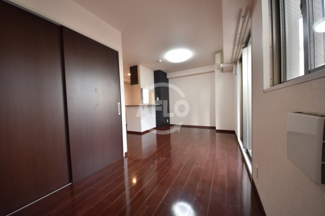 プランドール江戸堀の居間・リビング|プランドール江戸堀　リビング・ダイニングスペース