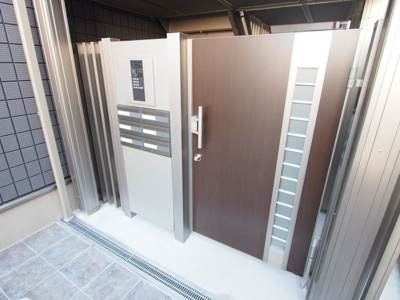 【セキュリティ】 | プレジール | エントランスオートロック