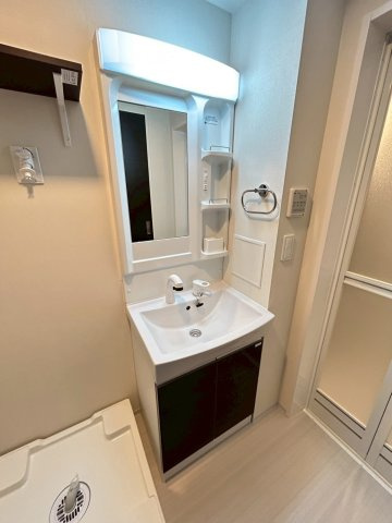 【独立洗面台】