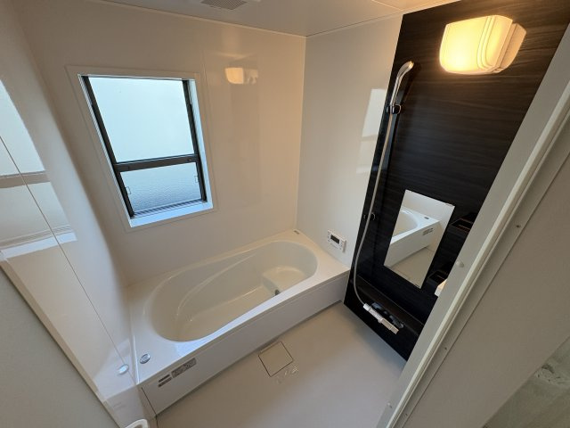 明石市大蔵中町貸家の浴室