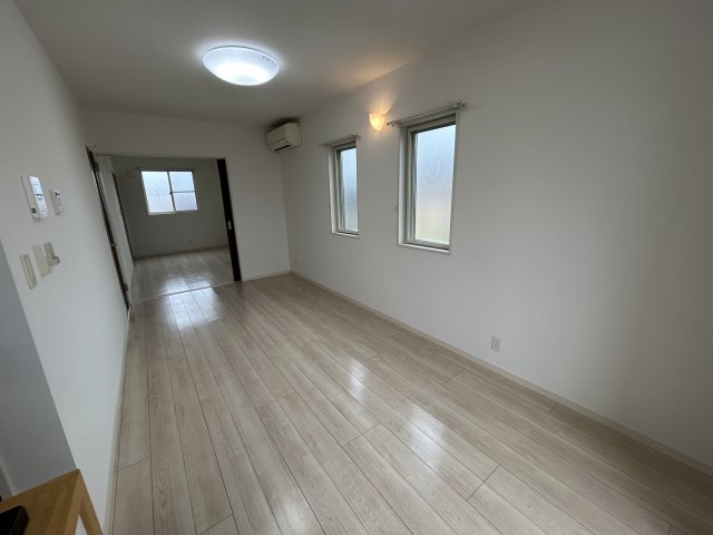 ステラⅡの洋室|※2階の別部屋です。