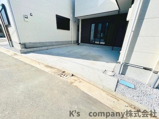 茅ヶ崎市高田1丁目　新築戸建　2号棟の駐車場|駐車スペース◇