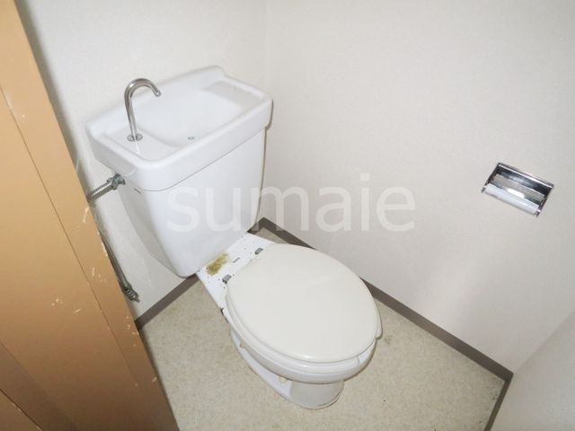 コーポ泉のトイレ|洋式トイレ。