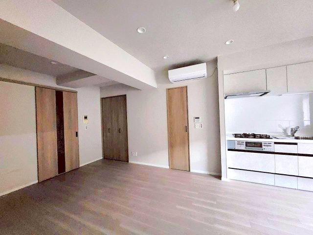 【居間・リビング】