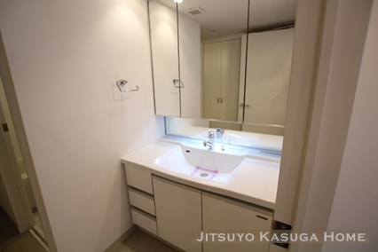 【洗面所】