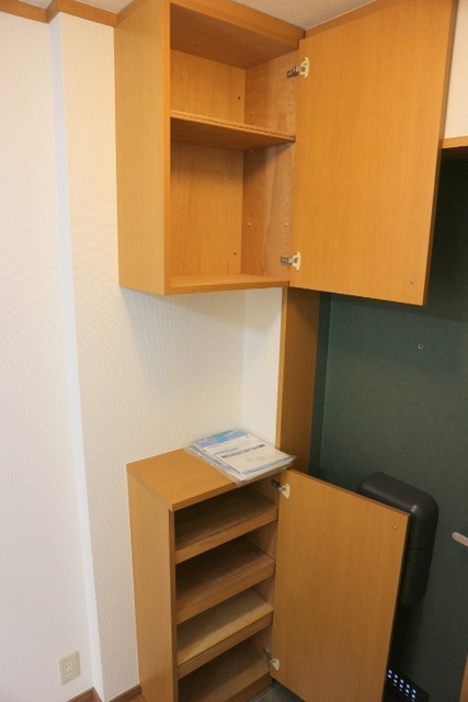 フラッグス奥沢の玄関|下駄箱