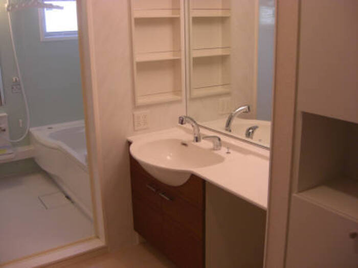 フェリエ Ⅱの独立洗面台|洗面所