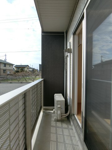 ライブコート　Ａのバルコニー|イメージ写真102号室