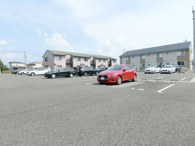 ライブコート　Ａの駐車場