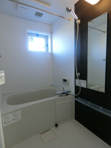 ライブコート　Ａの浴室|イメージ写真102号室