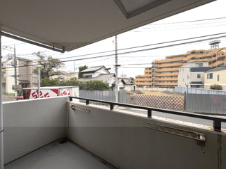 【展望】 | サーパス武蔵浦和 | 物件からの眺望です。2階部分なのでプライバシー性がございます。洗濯物もよく乾く南東向き！