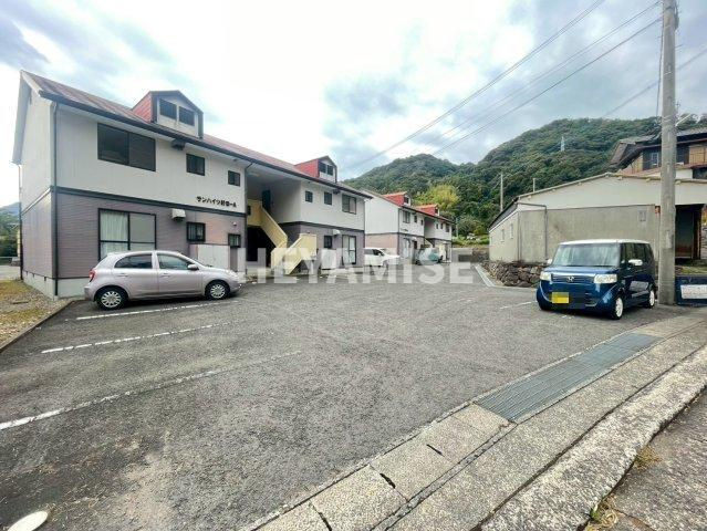 サンハイツ野田の駐車場