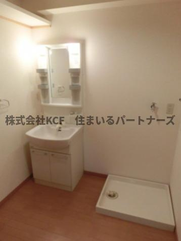 アーバンエルの洗面所|コンパクトで使いやすい洗面所