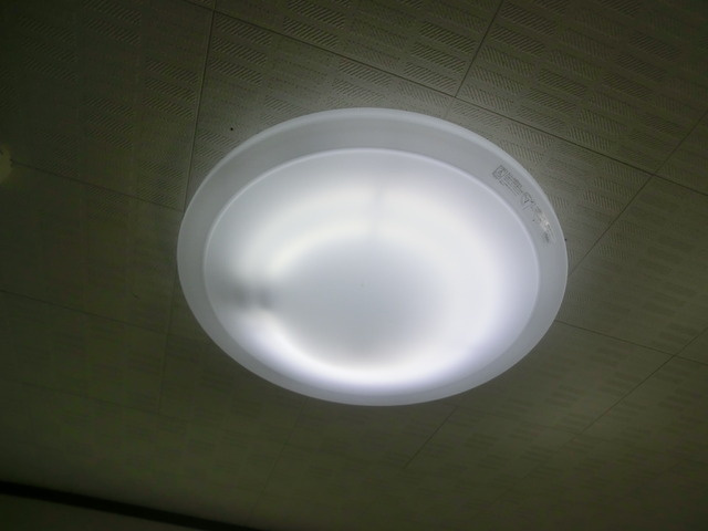 北小岩パレスの内装|全居室に照明が付いてます。