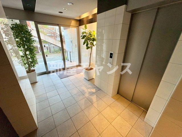 Wコート城西のロビー