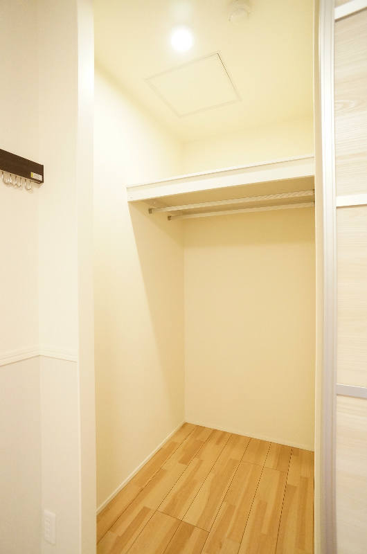 レーヴマニフィック平井の収納|WICは大容量♪