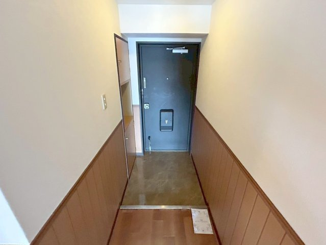 サンライズ御瑞宝1の玄関