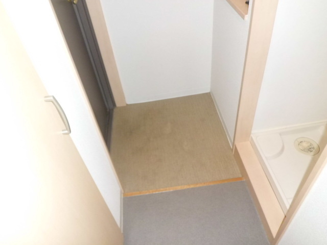 レジデンスＳＡＫＵＲＡの玄関