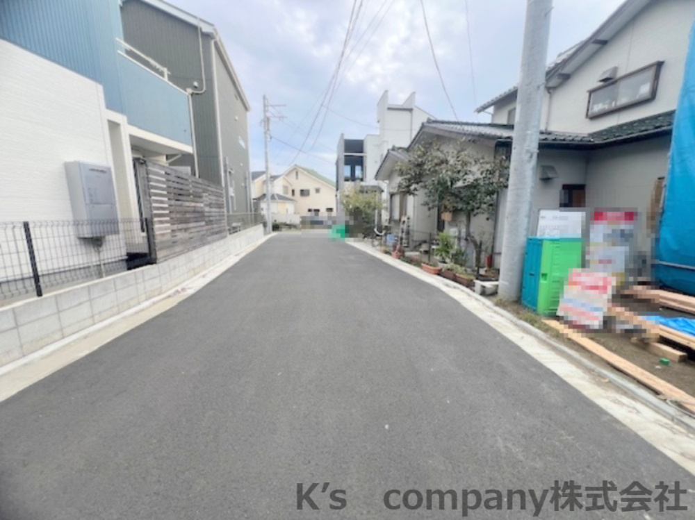 茅ヶ崎市高田1丁目　新築戸建　4号棟の前面道路含む現地写真|2025.11.2撮影◇