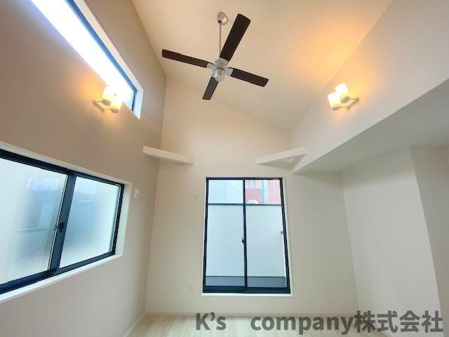 茅ヶ崎市高田1丁目　新築戸建　4号棟の居間・リビング|同施工例