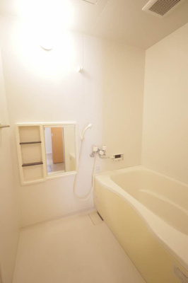 【浴室】 | グラシア城西