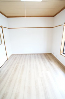 【洋室】 | コーポ・ピステル | 反転タイプの画像です