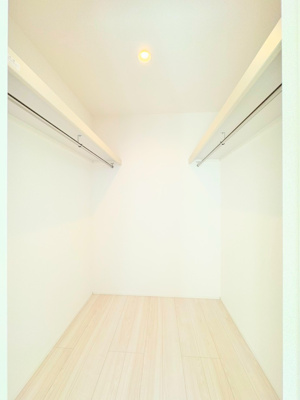 【収納】 | ◆◇横浜市青葉区荏田西　新築一戸建て　5号棟◇◆ | ◆大容量のウォークインクローゼットがあれば、室内にタンスなどを置かなくて済み、室内がスッキリします！