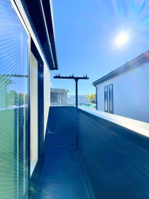 【バルコニー】 | ◆◇横浜市青葉区荏田西　新築一戸建て　5号棟◇◆ | ◆日当たり良好なバルコニー！毎日のお洗濯にも嬉しいですね！