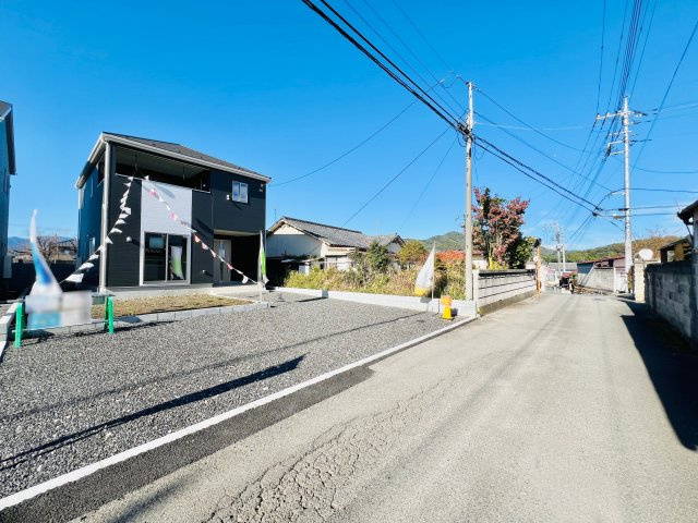 桐生市相生町の前面道路含む現地写真|閑静な住宅地◎