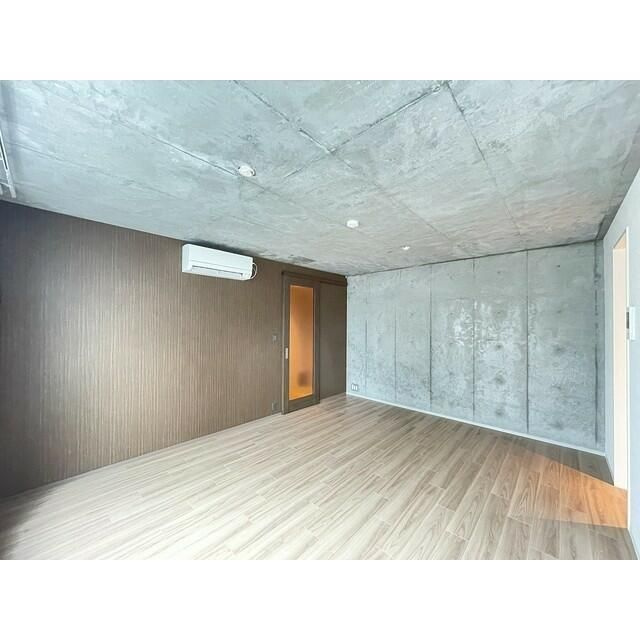 ウェルスクエア初台の居間・リビング