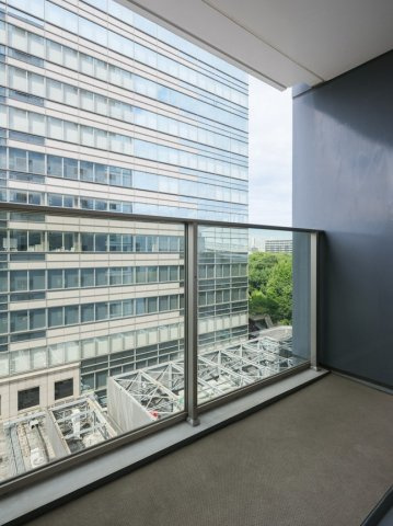 【バルコニー】