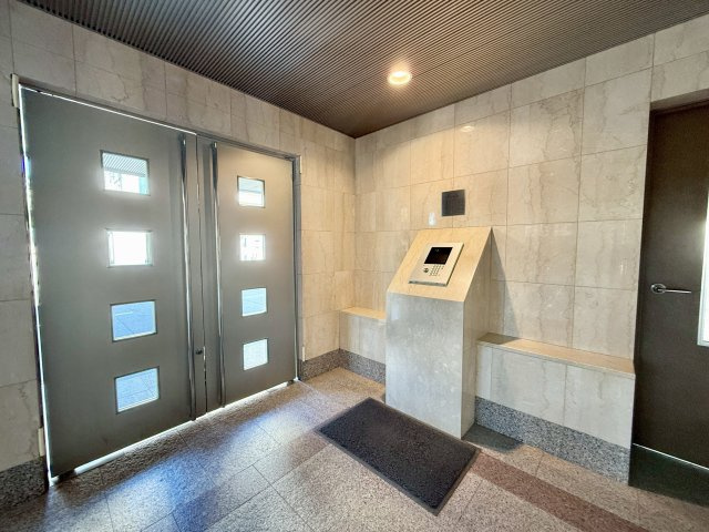 東急ドエル・アルス住吉本町グランスティージュのエントランス