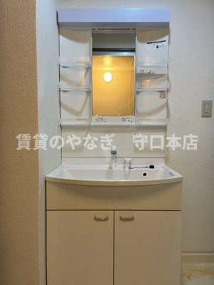 【洗面所】 | グレイシィーK・Y | 使いやすい洗面所です