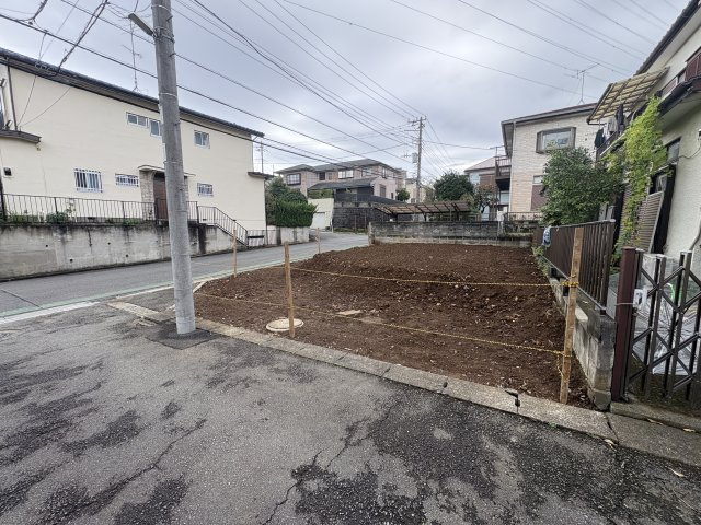 川崎市宮前区有馬908①の前面道路含む現地写真|前面道路含む現地写真です