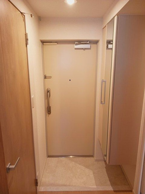 【玄関】 | エイチディビル（HDビル）