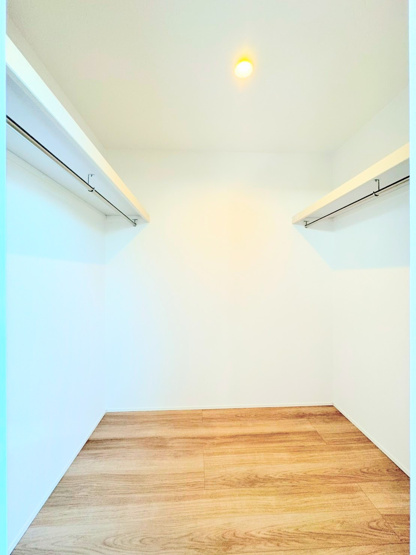 【収納】 | ◆◇横浜市青葉区荏田西　新築一戸建て　6号棟◇◆ | ◆大容量のウォークインクローゼットがあれば、室内にタンスなどを置かなくて済み、室内がスッキリします！