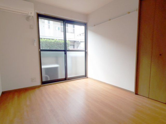 セジュール東初石 Ⅱの寝室|洋室 6帖